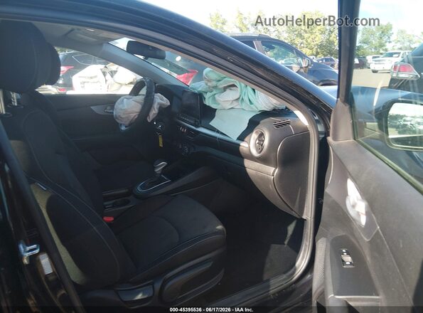 3KPF24ADXPE520124 2023 KIA FORTE Black Vista interior delantera