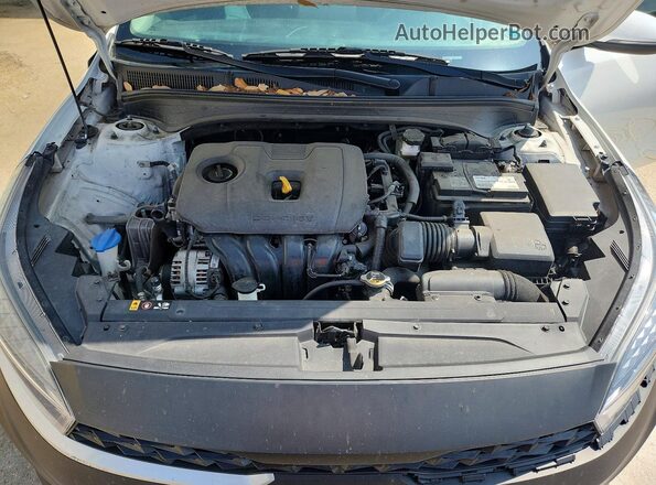 3KPF24ADXPE551115 2023 KIA FORTE White 
