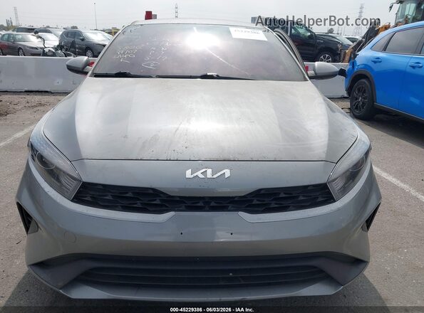 3KPF24ADXPE647200 2023 KIA FORTE Gray Սարքավորումների վահանակի տեսք