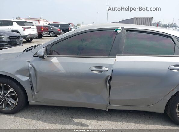 3KPF24ADXPE647200 2023 KIA FORTE Gray Սալոնի 360 աստիճան տեսք