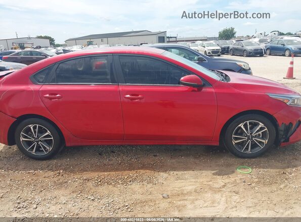 3KPF24ADXPE656074 2023 KIA FORTE Red Vista interior trasera