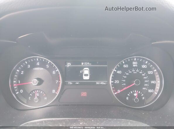 3KPF24ADXPE683002 2023 KIA FORTE Red Widok tylnych siedzeń