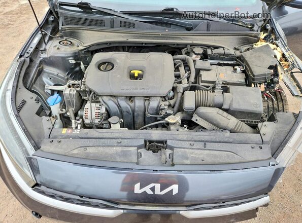 3KPF24ADXRE708693 2024 KIA FORTE Gray 