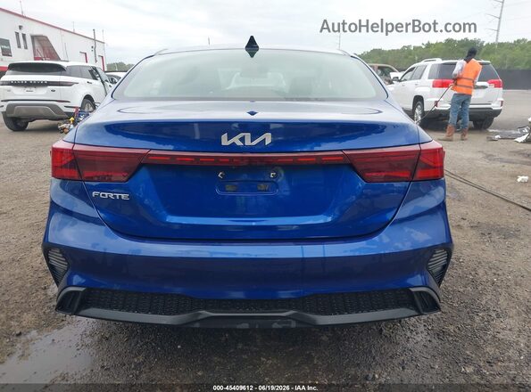 3KPF24ADXRE726966 2024 KIA FORTE Blue 