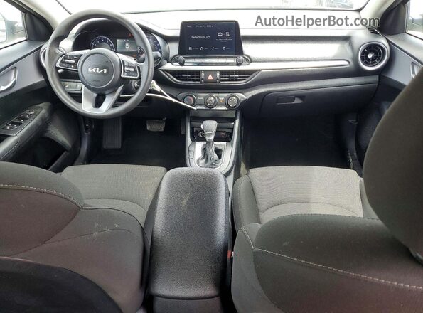 3KPF24ADXRE727289 2024 KIA FORTE White 