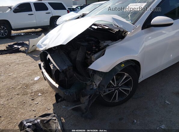 3KPF24ADXRE836917 2024 KIA FORTE White Widok z przodu