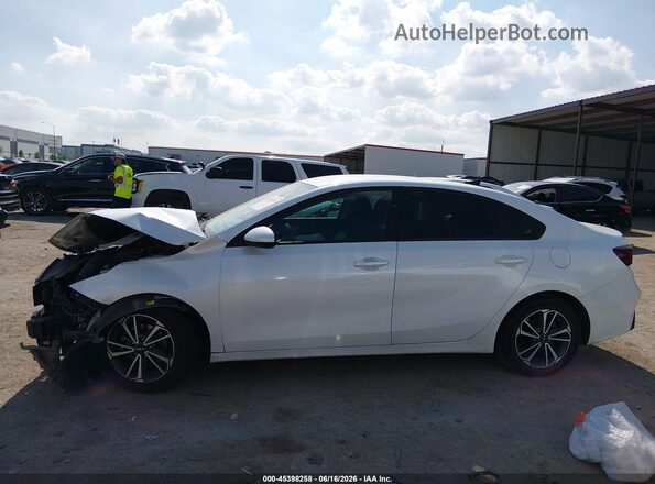 3KPF24ADXRE836917 2024 KIA FORTE White 