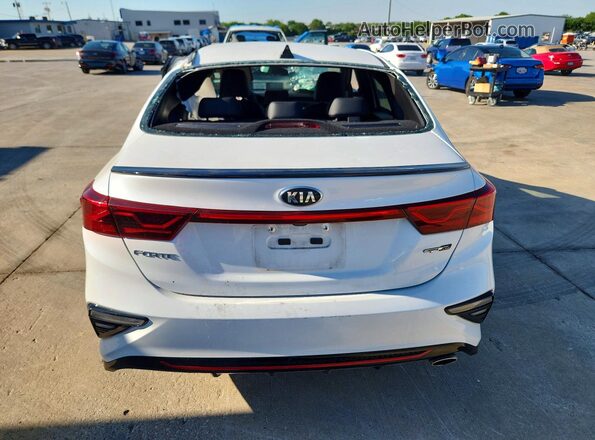 3KPF34AD0ME328090 2021 KIA FORTE White უკანა ხედი