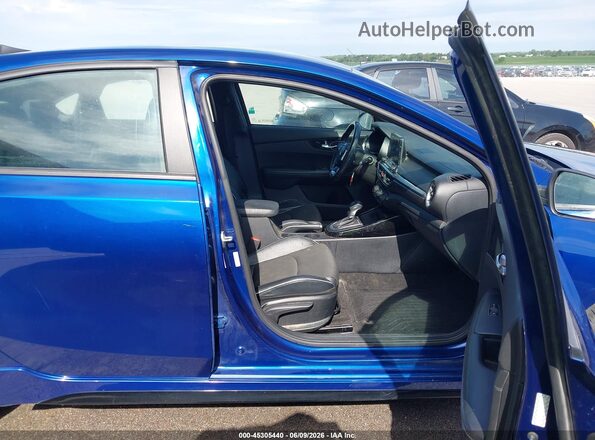 3KPF34AD1ME263749 2021 KIA FORTE Blue Սալոնի դիմացի տեսք