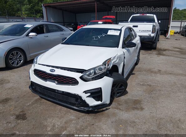 3KPF34AD1ME369019 2021 KIA FORTE White Przód lewy