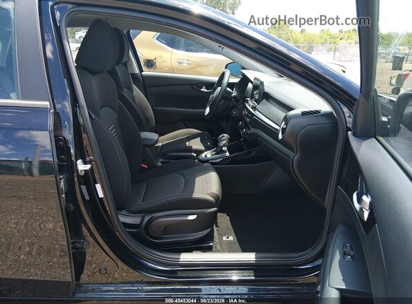 3KPF34AD2KE070569 2019 KIA FORTE Black Vista interior delantera