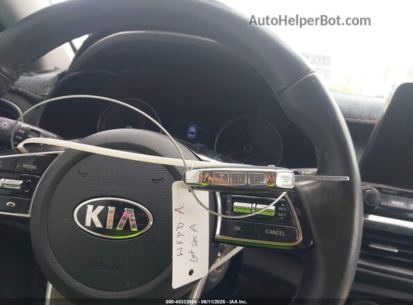 3KPF34AD3KE013569 2019 KIA FORTE White Առջևի վահանակի տեսք