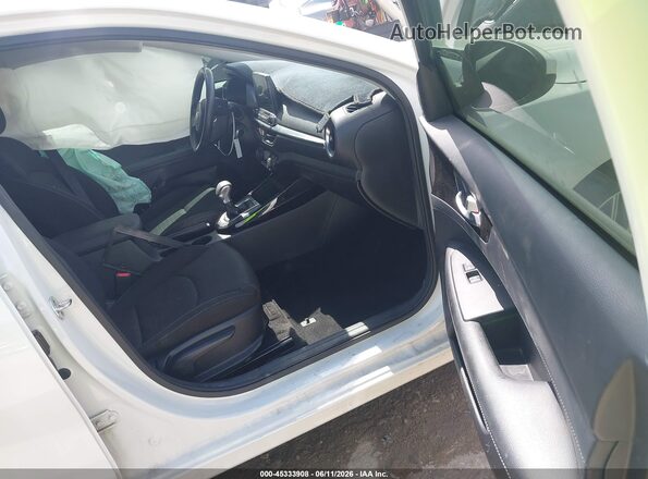 3KPF34AD3KE013569 2019 KIA FORTE White Սալոնի դիմացի տեսք