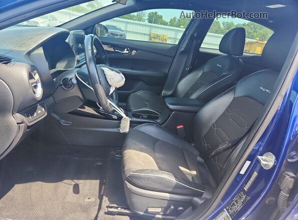 3KPF34AD4ME280643 2021 KIA FORTE Синий Вид салона спереди