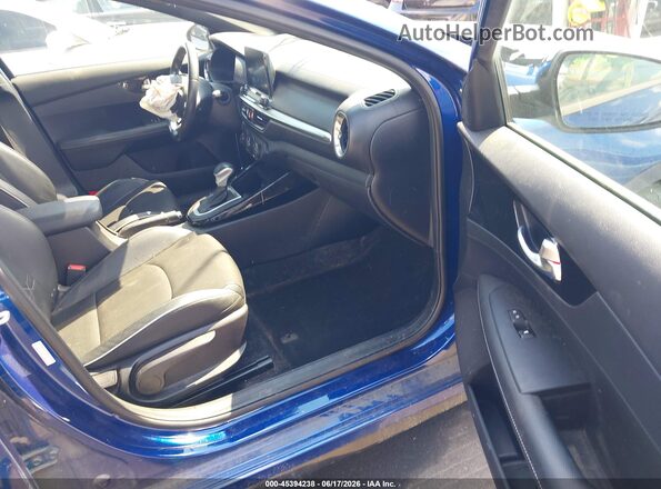 3KPF34AD4ME424062 2021 KIA FORTE Blue Вид салону спереду