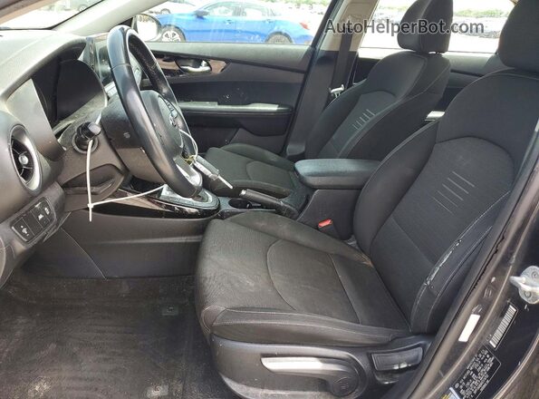 3KPF34AD6KE014702 2019 KIA FORTE Серый 