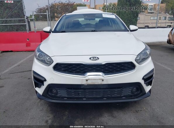 3KPF34AD7KE013395 2019 KIA FORTE White Вид задньої частини салону