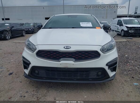 3KPF34AD7LE137720 2020 KIA FORTE Белый Вид задней части салона