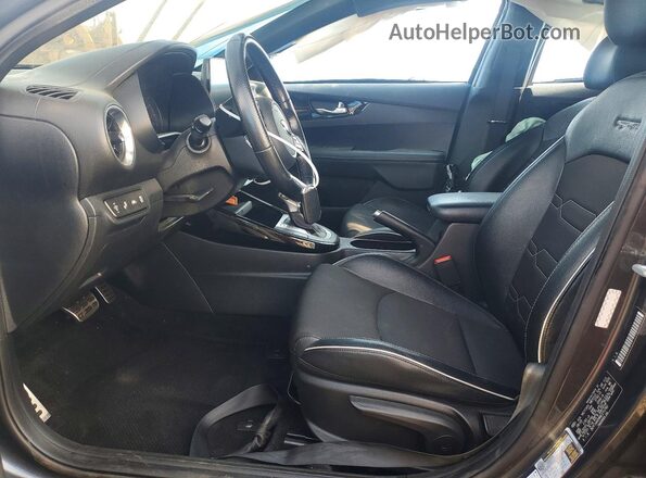 3KPF34AD8ME270780 2021 KIA FORTE Угольный 