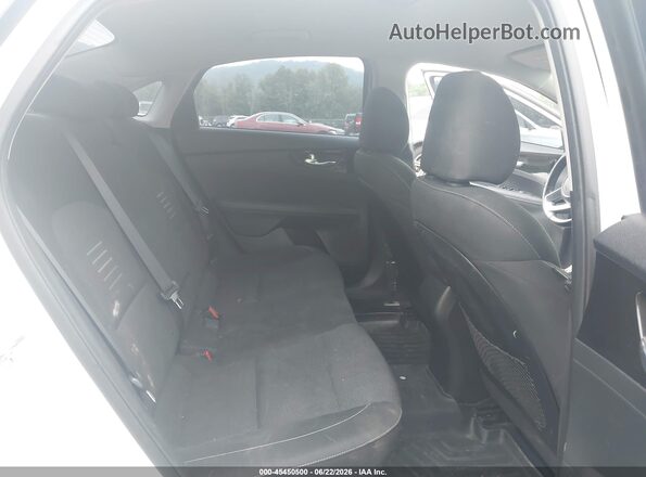3KPF34AD9KE044891 2019 KIA FORTE White VIN կոդի պիտակի տեսք