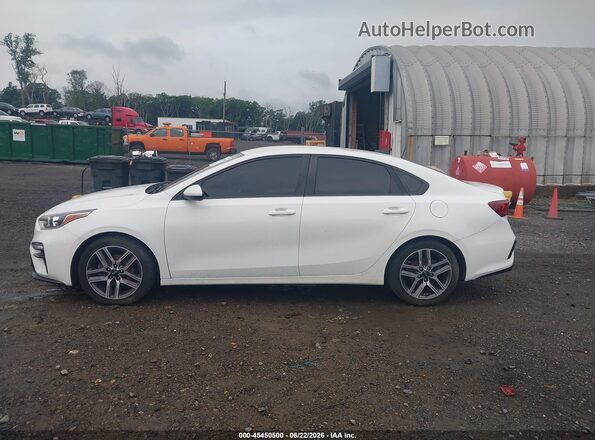 3KPF34AD9KE044891 2019 KIA FORTE White Սալոնի 360 աստիճան տեսք