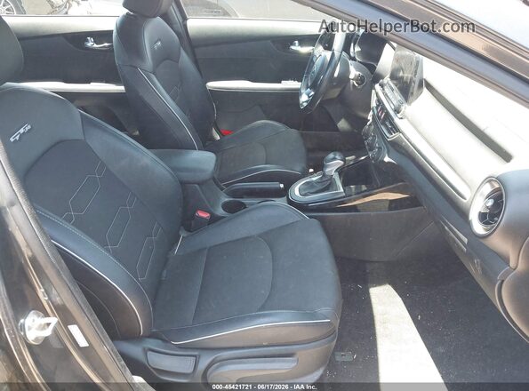 3KPF34AD9ME392788 2021 KIA FORTE Gray 
