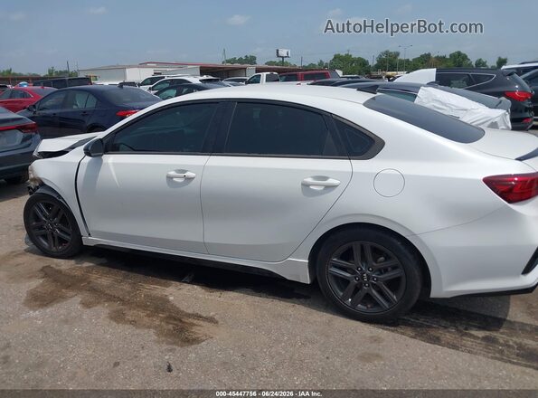 3KPF34ADXME298404 2021 KIA FORTE White 