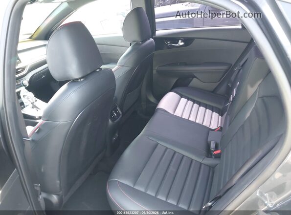 3KPF44AC1NE484077 2022 KIA FORTE Gray 