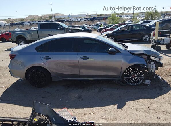 3KPF44AC2RE831017 2024 KIA FORTE Серебряный Панорамный вид салона 360°