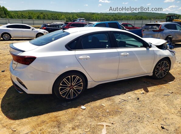 3KPF44AC4RE698728 2024 KIA FORTE White უკანა მარჯვენა