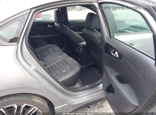 3KPF44AC5RE715861 2024 KIA FORTE Silver VIN sticker view