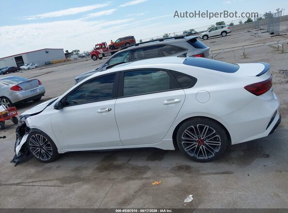 3KPF44AC7NE424806 2022 KIA FORTE White Widok wnętrza 360 stopni