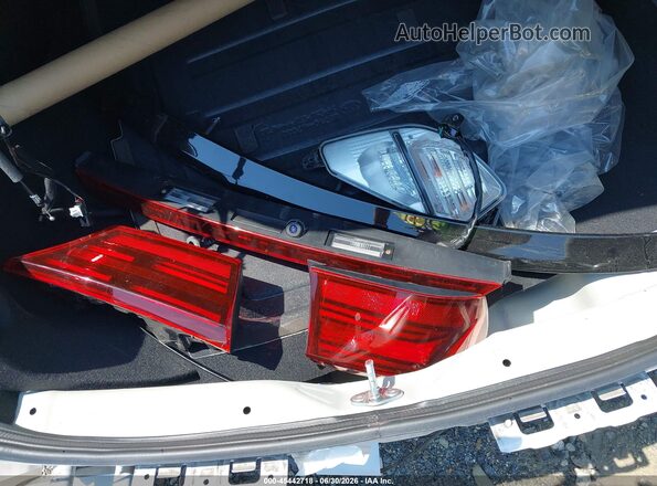 3KPF44ACXRE824509 2024 KIA FORTE White Սարքավորումների վահանակի տեսք