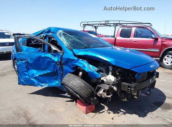 3KPF54AD0NE473710 2022 KIA FORTE Синий Вид спереди