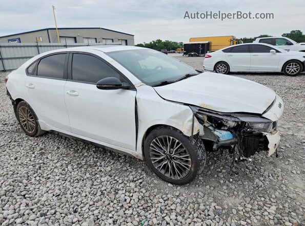 3KPF54AD0NE510481 2022 KIA FORTE White Front right