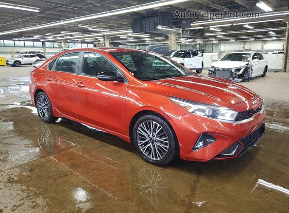 3KPF54AD0PE558386 2023 KIA FORTE Red 