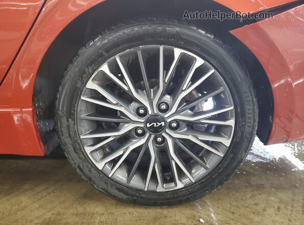 3KPF54AD0PE558386 2023 KIA FORTE Red 