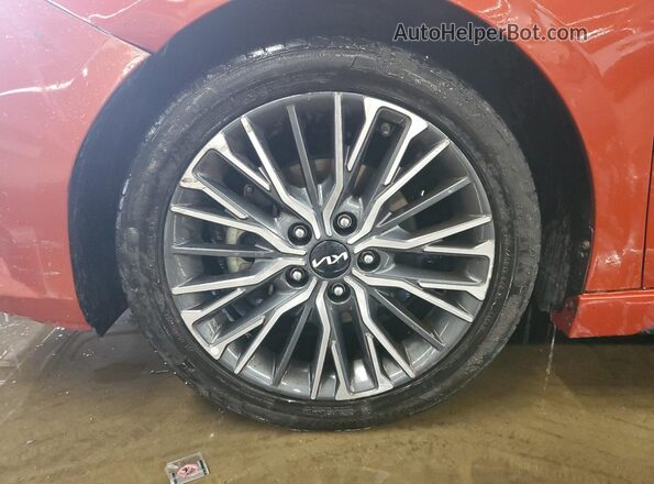 3KPF54AD0PE558386 2023 KIA FORTE Red 