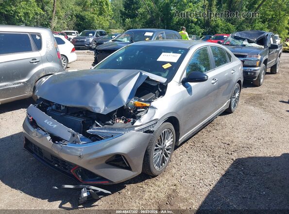 3KPF54AD0RE785175 2024 KIA FORTE Gray Przód lewy