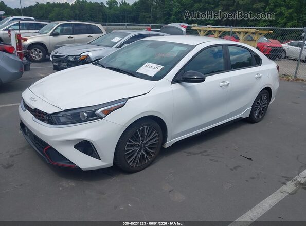 3KPF54AD0RE799464 2024 KIA FORTE White Front left