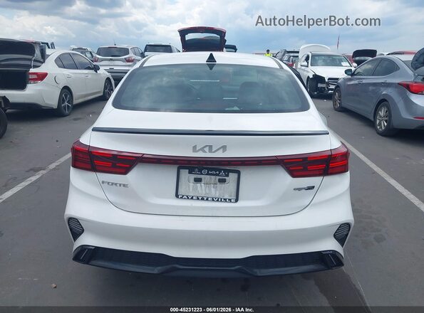 3KPF54AD0RE799464 2024 KIA FORTE White 
