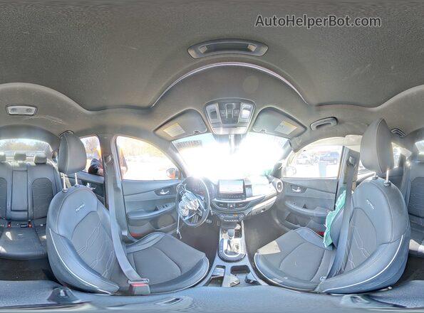3KPF54AD1NE485252 2022 KIA FORTE White Սալոնի 360 աստիճան տեսք