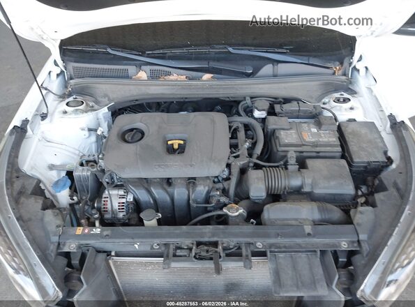 3KPF54AD1PE574614 2023 KIA FORTE White Вид ззаду