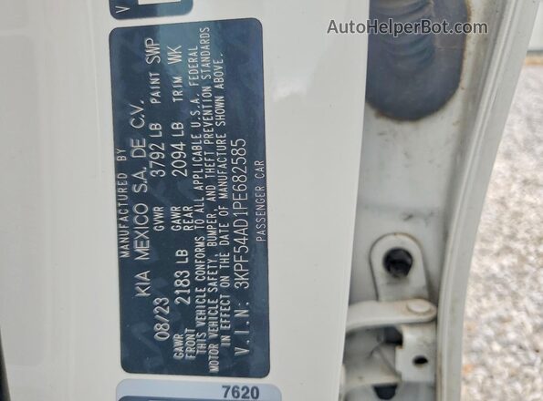 3KPF54AD1PE682585 2023 KIA FORTE White 