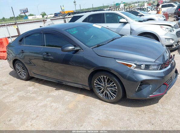 3KPF54AD1RE756669 2024 KIA FORTE Black Սալոնի հետևի տեսք