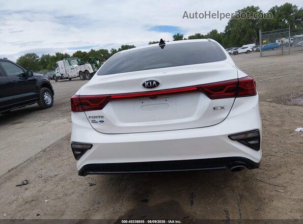 3KPF54AD2ME284006 2021 KIA FORTE White 
