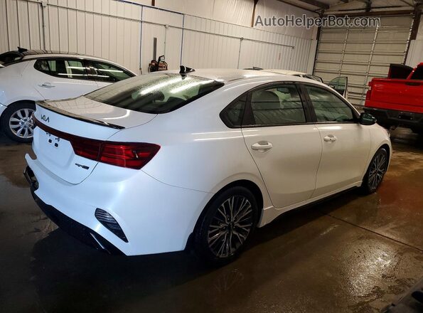 3KPF54AD2PE524207 2023 KIA FORTE White Հետևի աջ