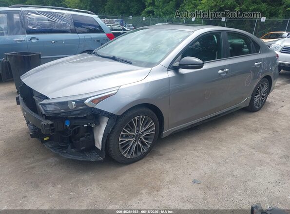 3KPF54AD2PE528418 2023 KIA FORTE Silver Передня ліва чверть