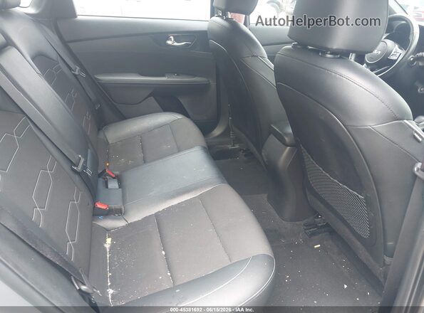 3KPF54AD2PE528418 2023 KIA FORTE Silver Вид наклейки з VIN-кодом