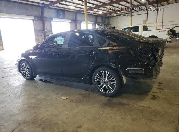 3KPF54AD2PE616174 2023 KIA FORTE Black 